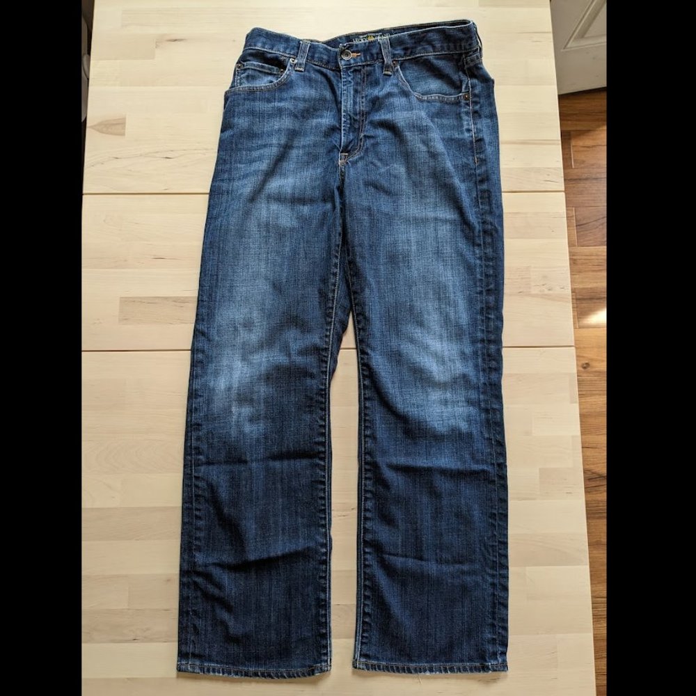 Lucky Brand Men's Relaxed Fit Blue Jeans 33"x32"